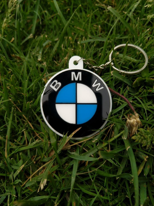سرکلیدی لوکس بی ام و (BMW) - طراحی اختصاصی هایکا کارشاپ