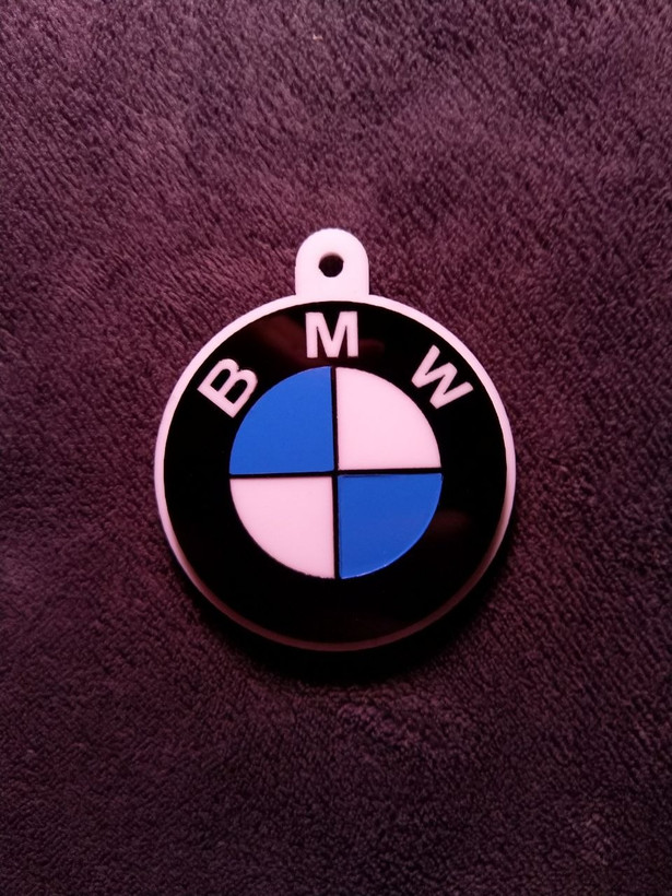 سرکلیدی لوکس بی ام و (BMW) - طراحی اختصاصی هایکا کارشاپ